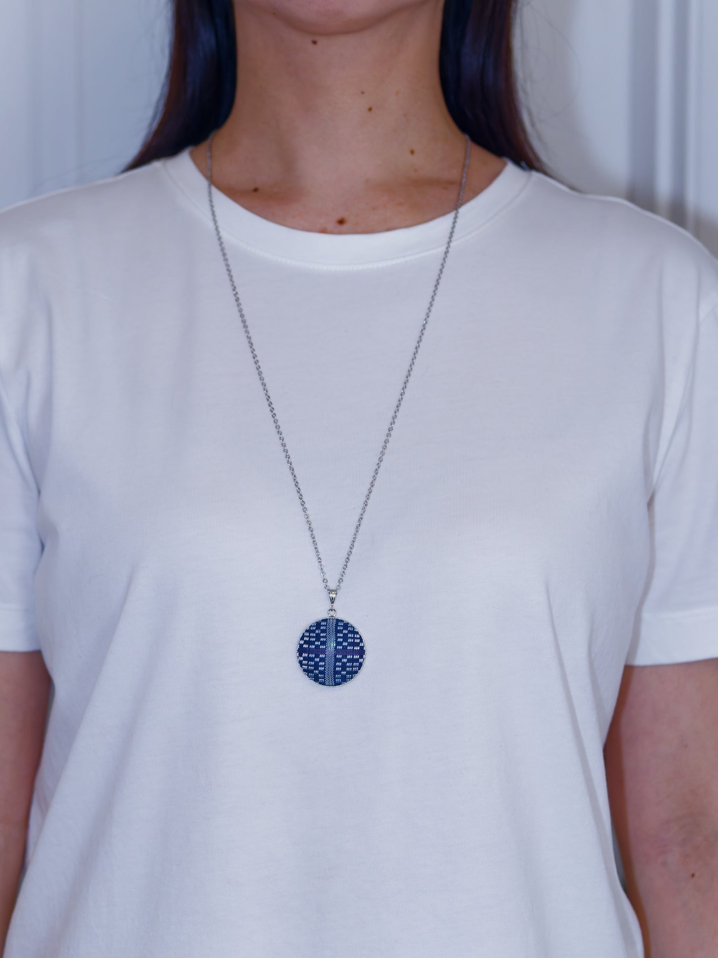 Chibana Hanaori Necklace - Navy (1.26inch/32mm)
