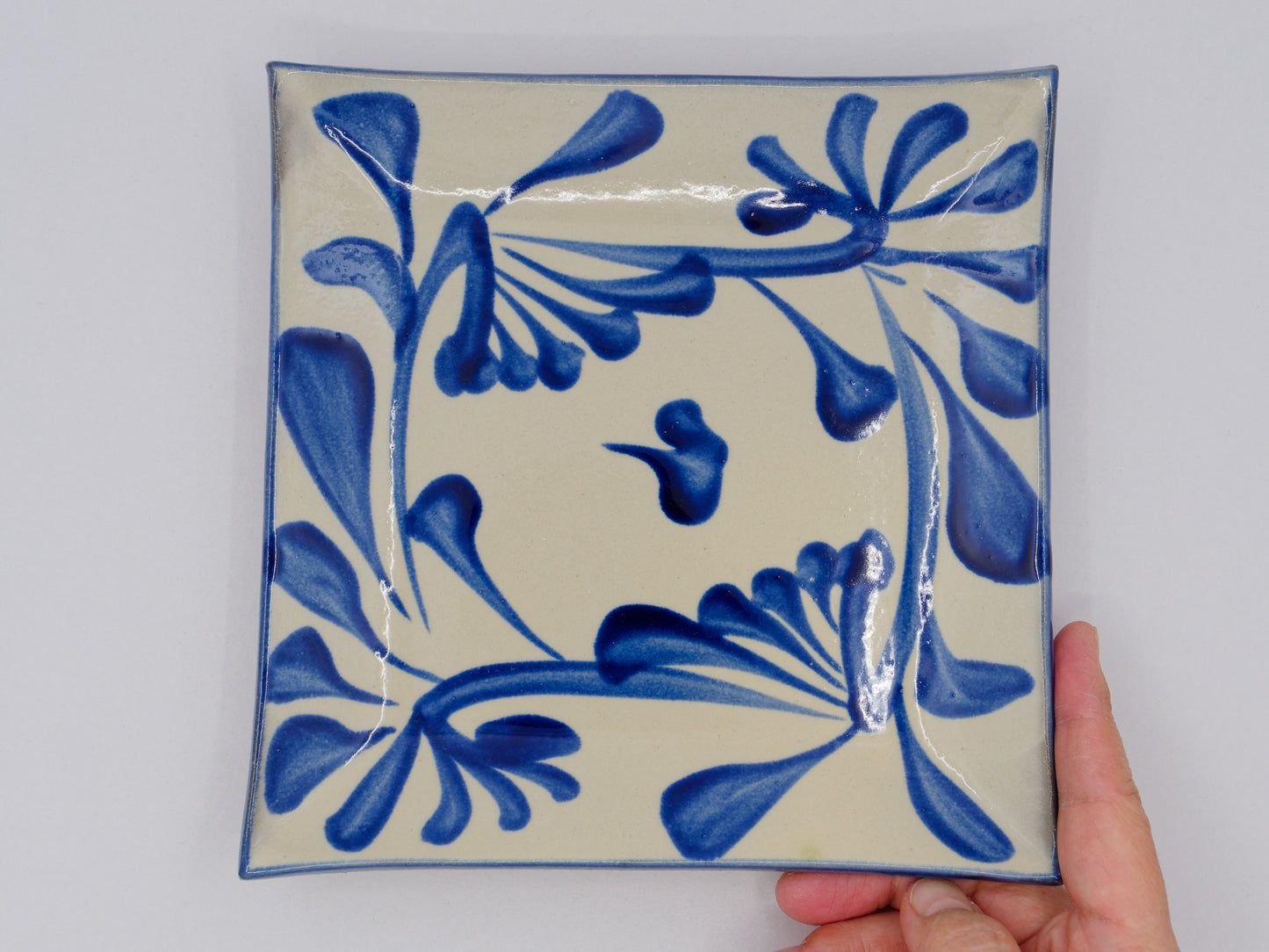 Cobalt Karakusa Square Plate (□18)