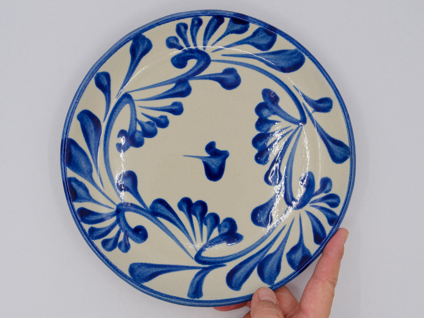 Cobalt Karakusa Plate 8.3 inch - Tatara style