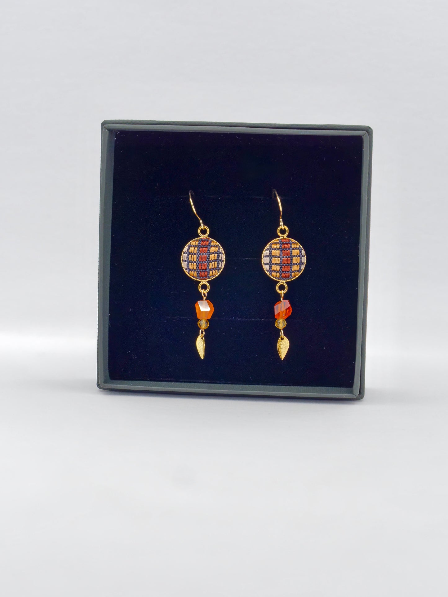 Chibana Hanaori x Natural Stone  earrings- Hessonite / Phantom Citrine