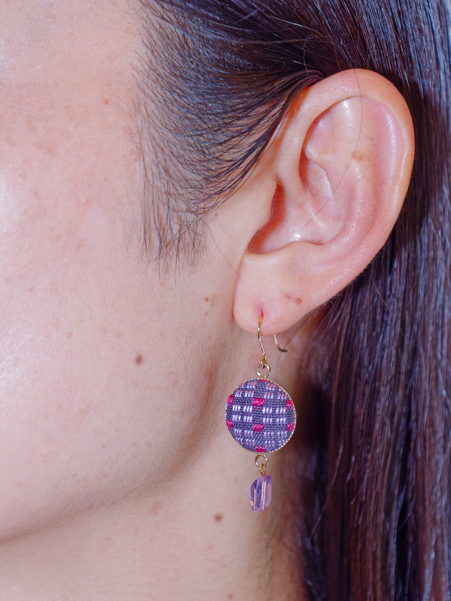 Chibana Hanaori x Natural Stone earrings- Amethyst