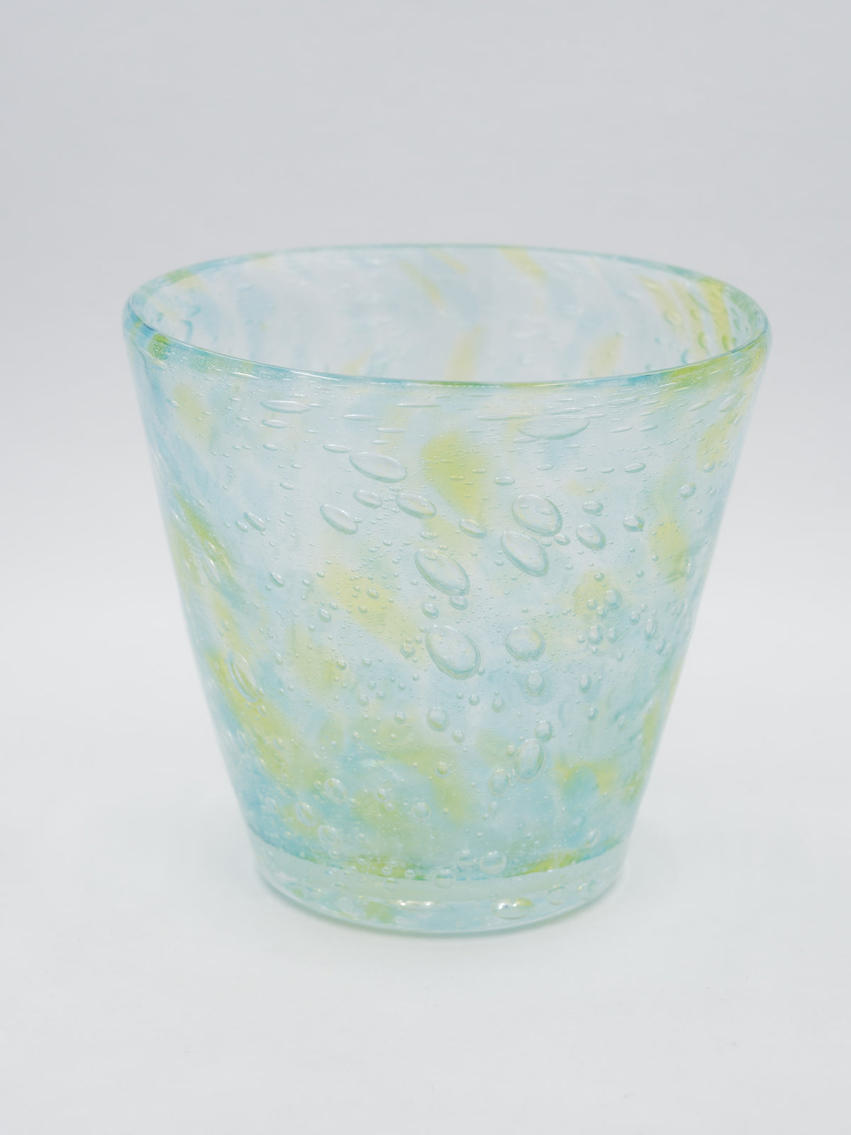 Awahana Hirugi Glass