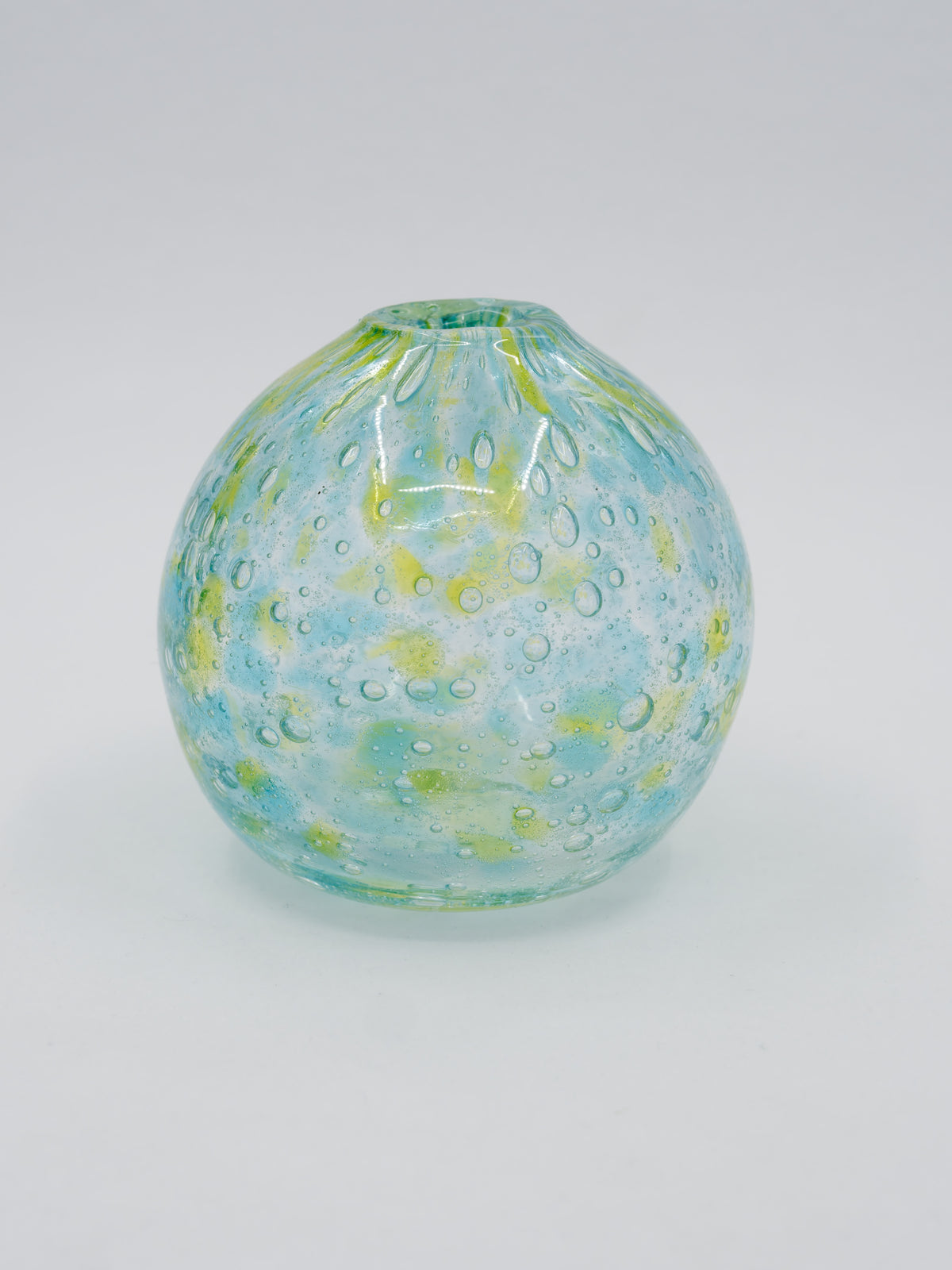 Awahana Bud Vase - Hirugi