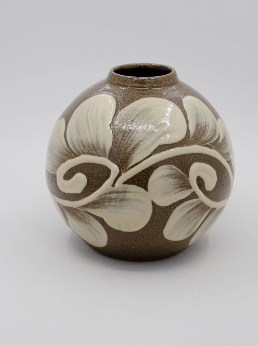 Icchin Round Vase