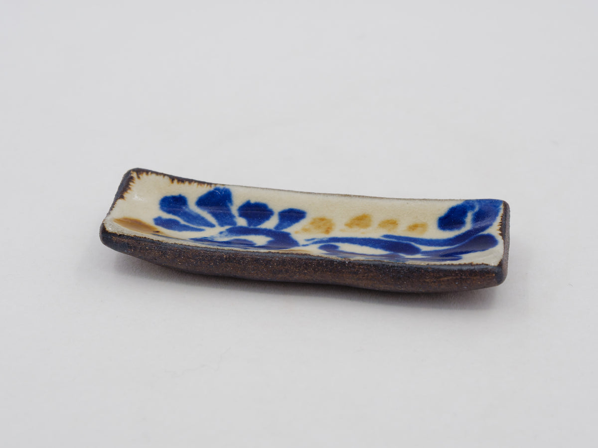 Chopstick Rest -Karakusa Sometsuke